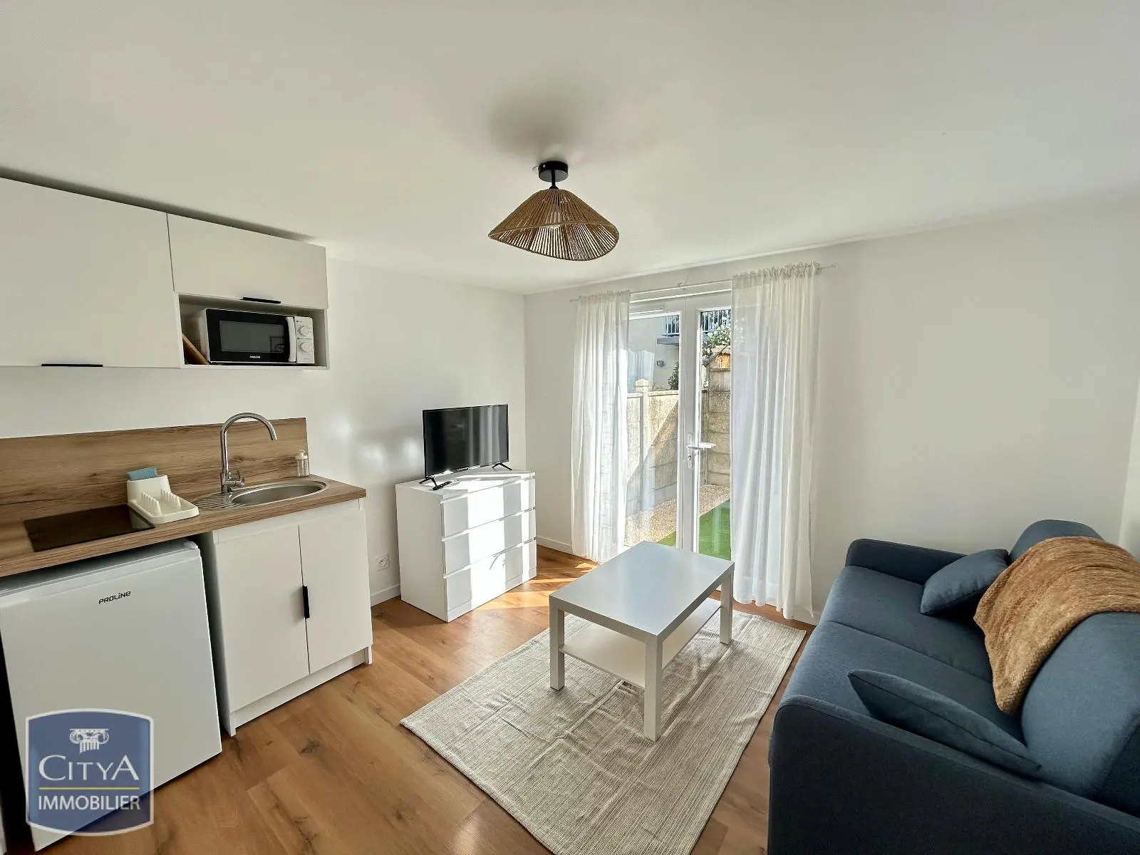 Photo 1 Appartement 1 pièce 14.96m²