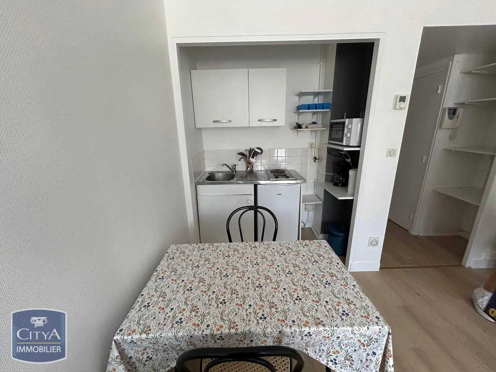 Photo 4 Appartement 1 pièce 27.15m²