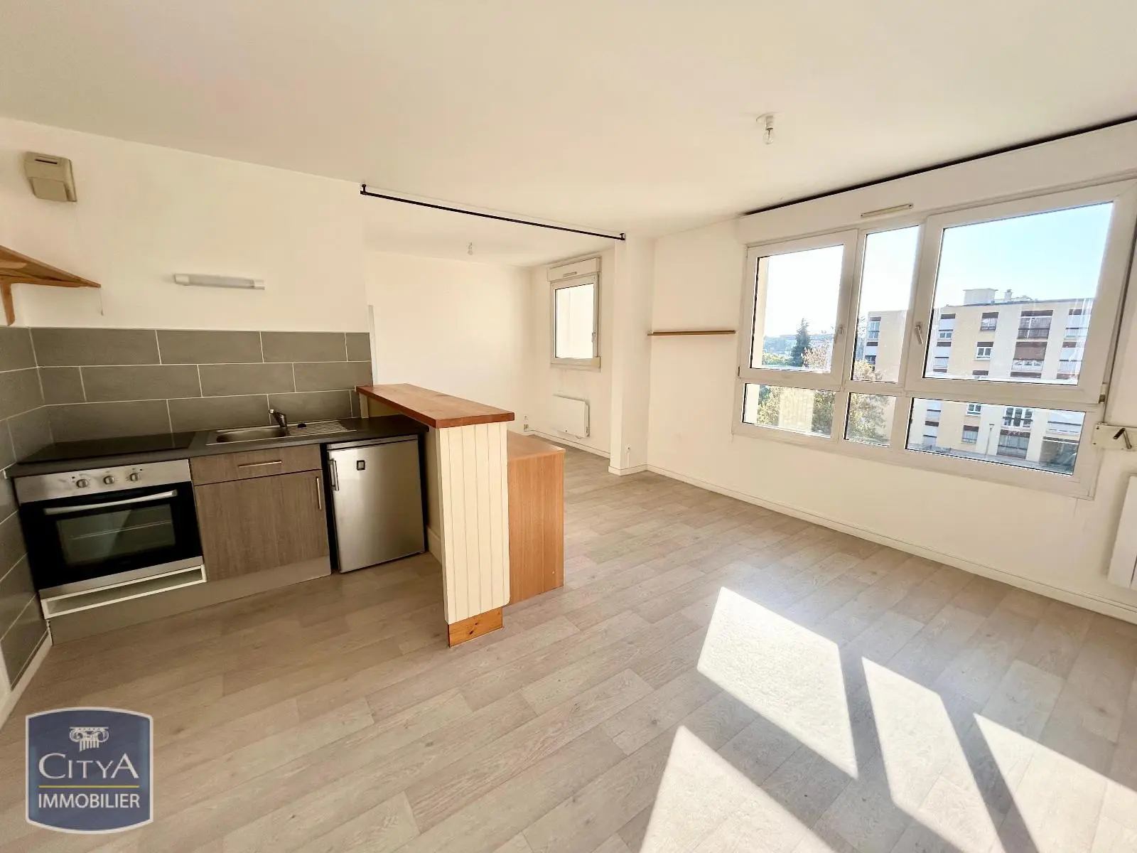 Photo 1 Appartement 1 pièce 29.56m²