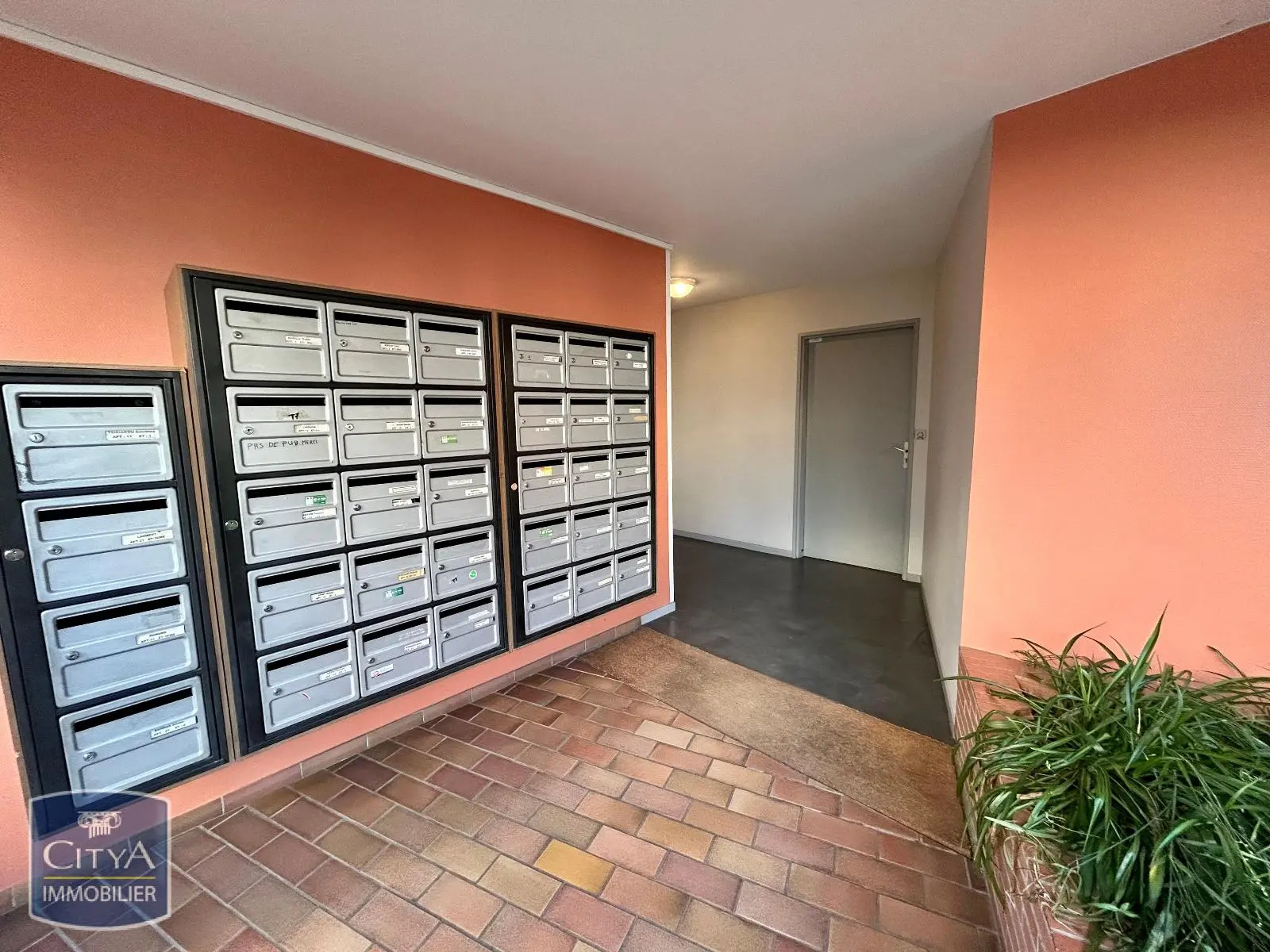 Photo 6 Appartement 1 pièce 29.56m²