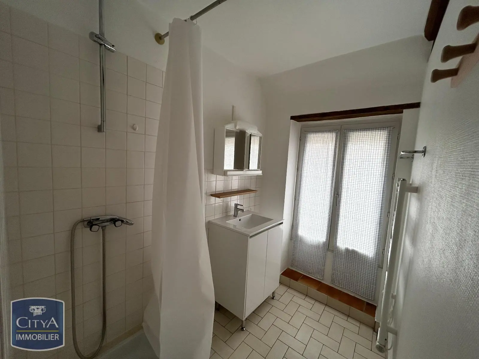 Photo 3 Appartement 1 pièce 29.81m²