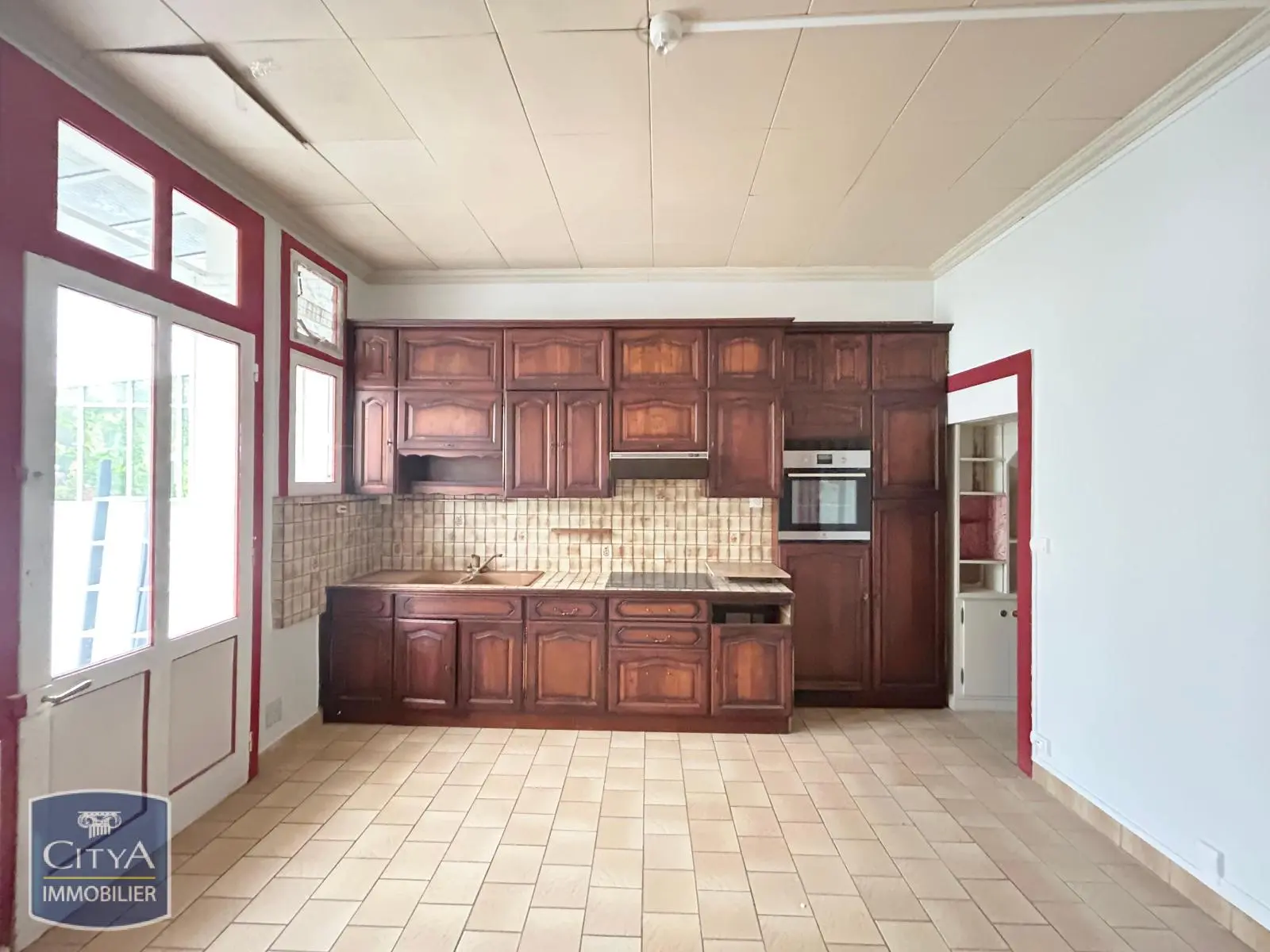 Photo 1 Appartement 1 pièce 48.67m²