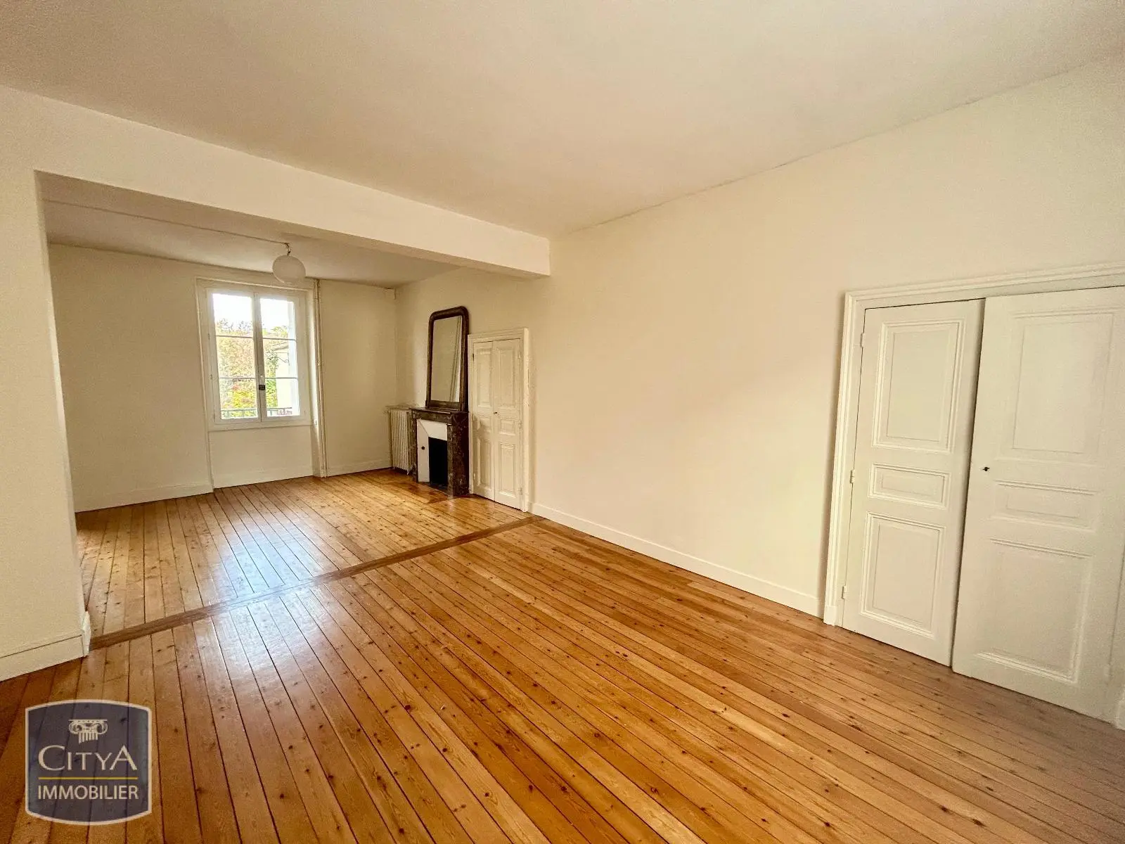 Photo 2 Maison 8 pièces 179.82m²