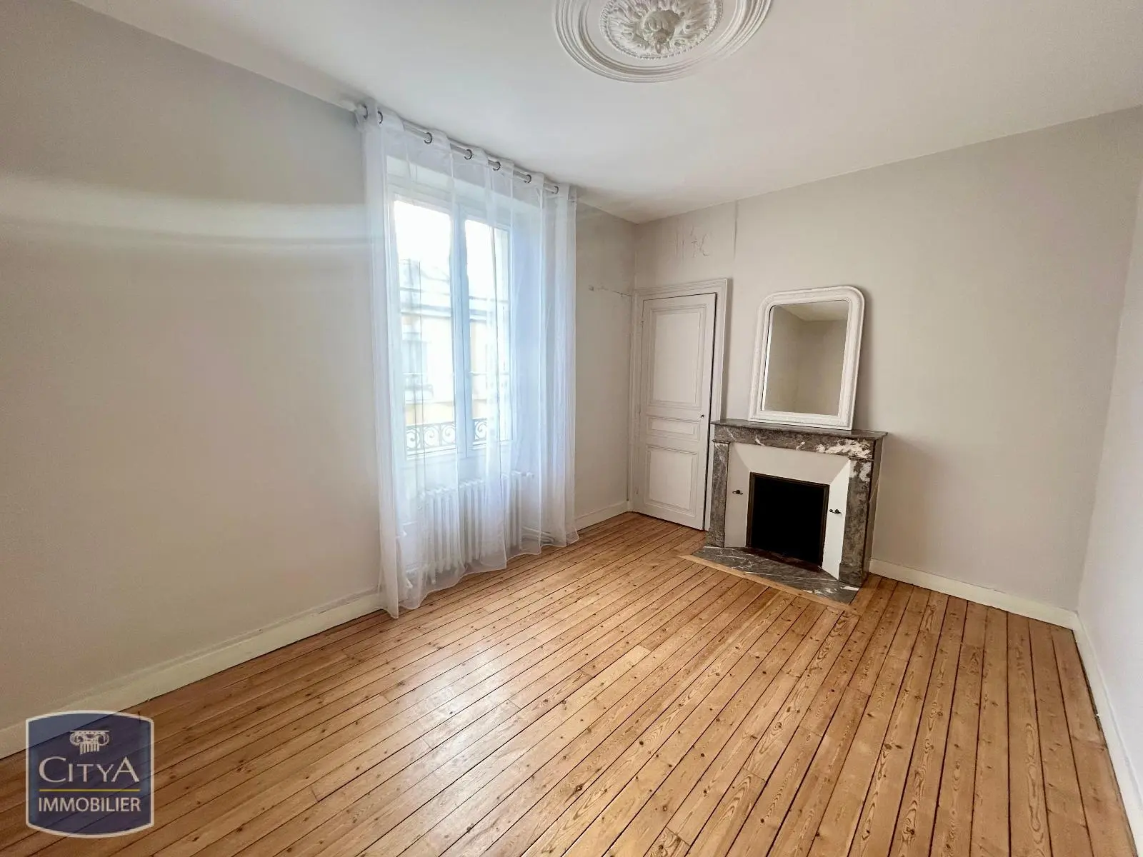 Photo 6 Maison 8 pièces 179.82m²