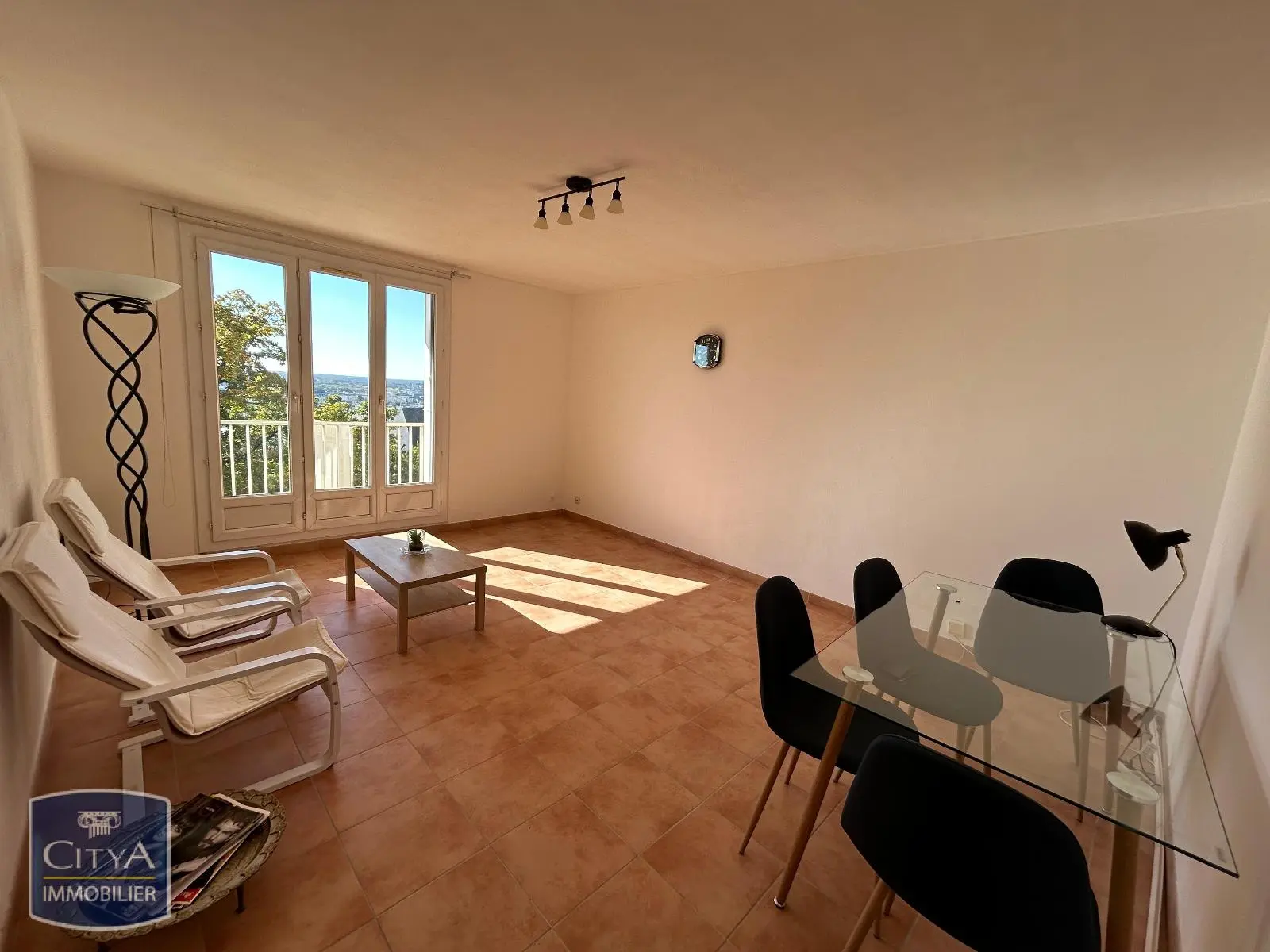 Photo 2 Appartement 2 pièces 50.02m²