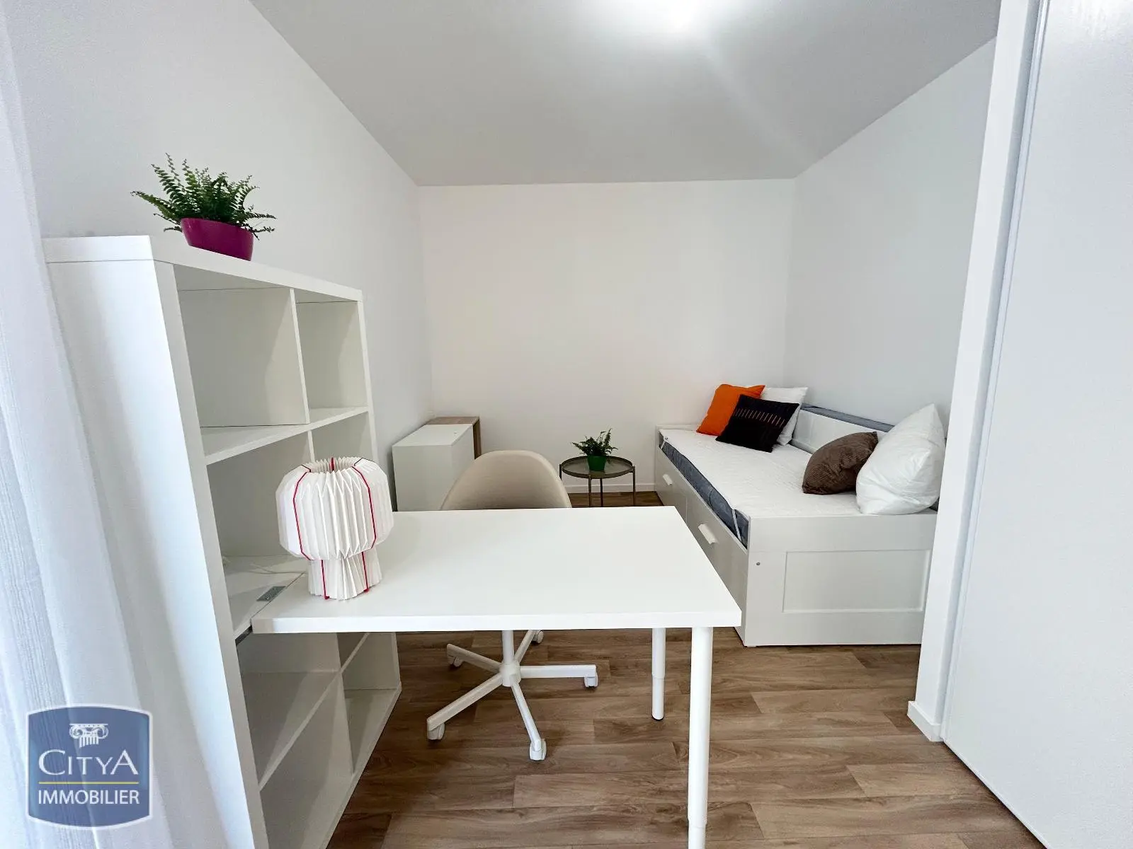 Photo 2 Appartement 1 pièce 20.39m²