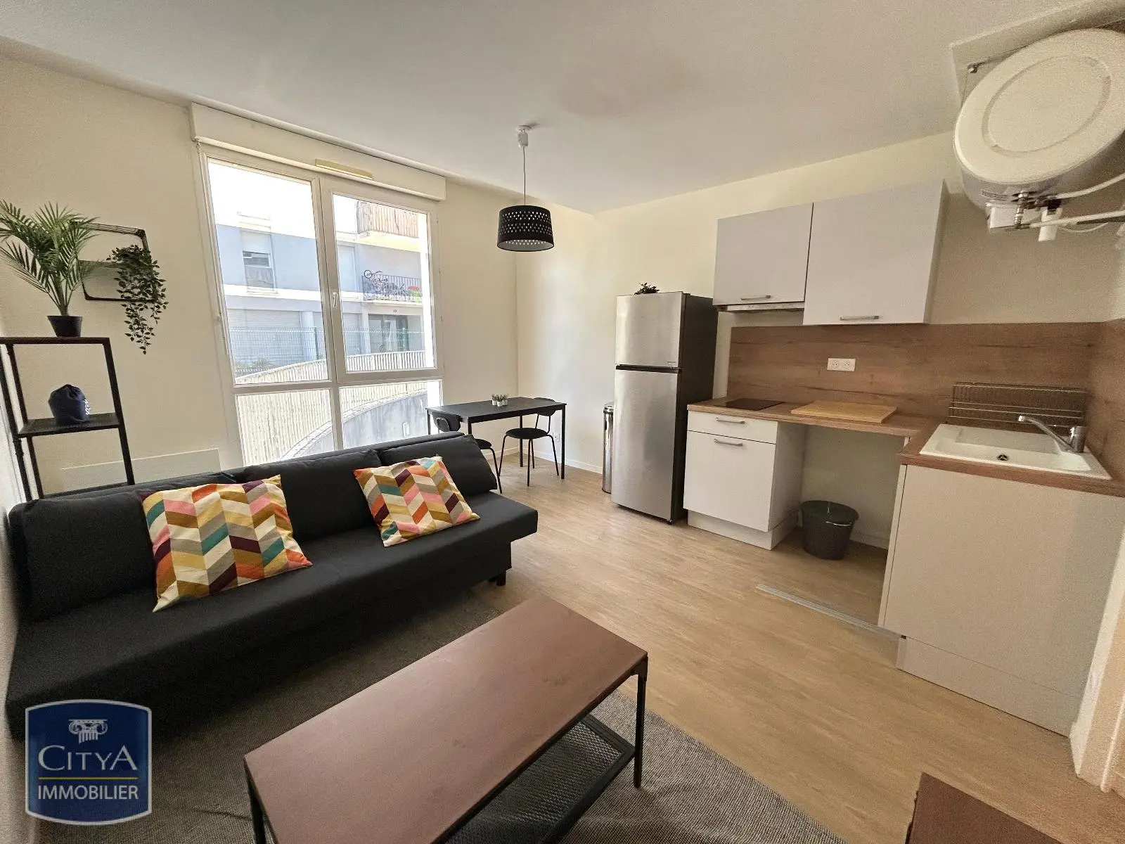 Photo 1 Appartement 1 pièce 21.03m²
