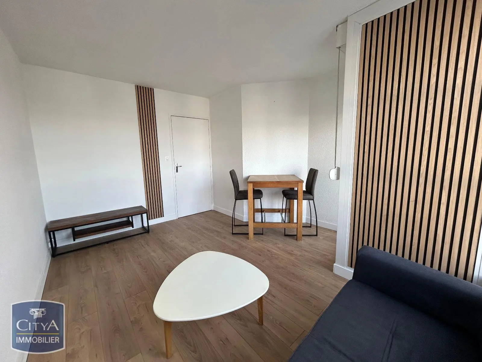 Photo 2 Appartement 2 pièces 31.82m²