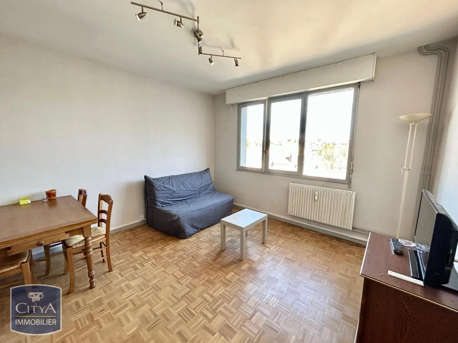 Photo 2 Appartement 1 pièce 29.9m²