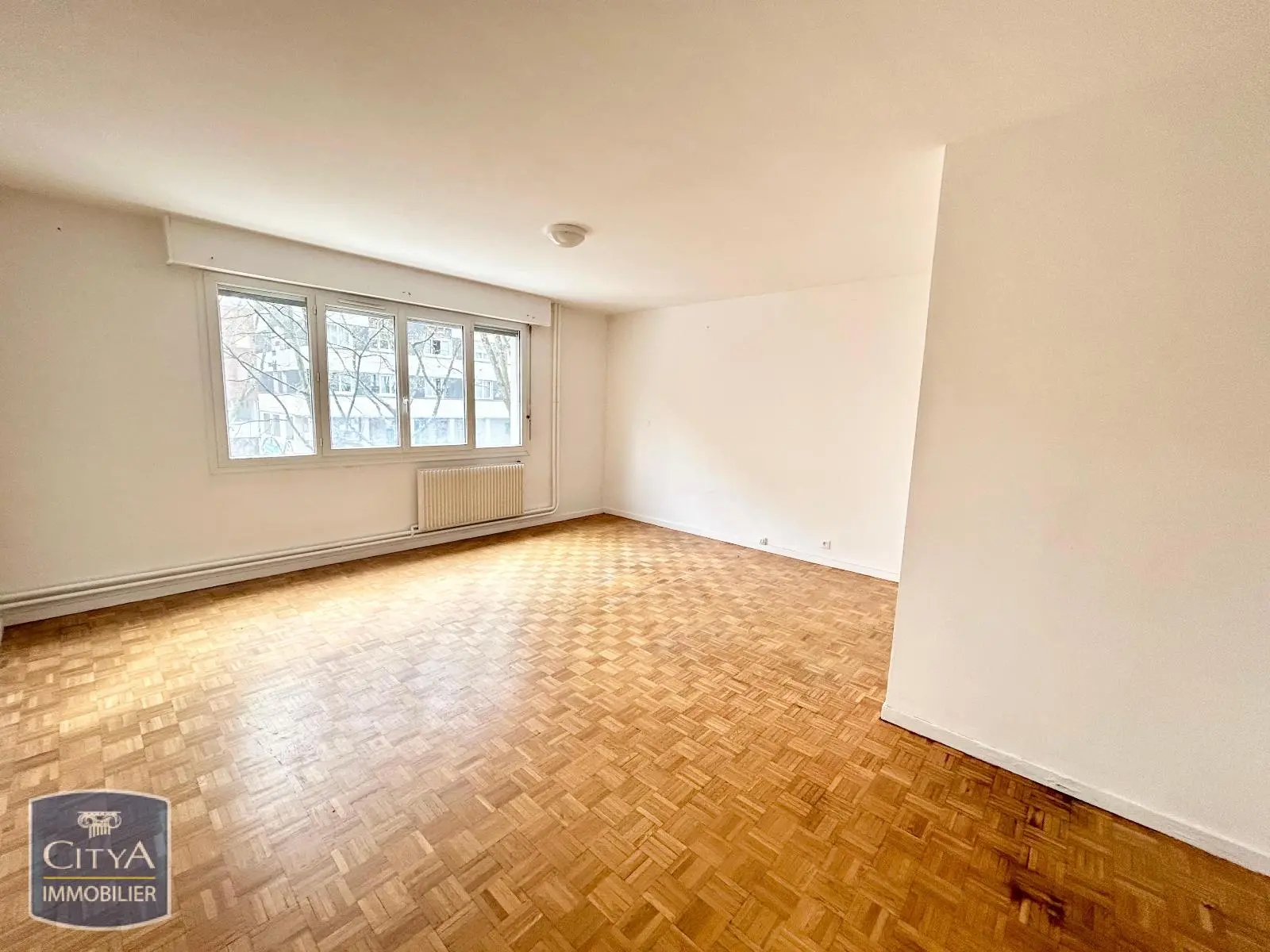 Photo 1 Appartement 4 pièces 82.85m²