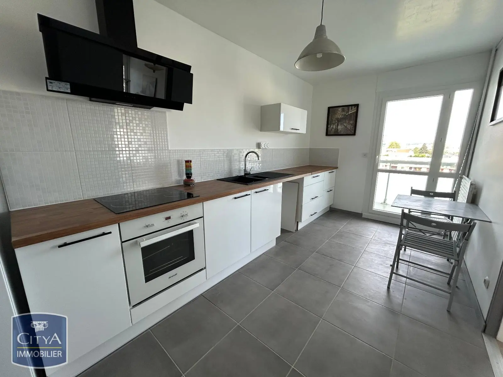 Photo 1 Appartement 3 pièces 82.57m²