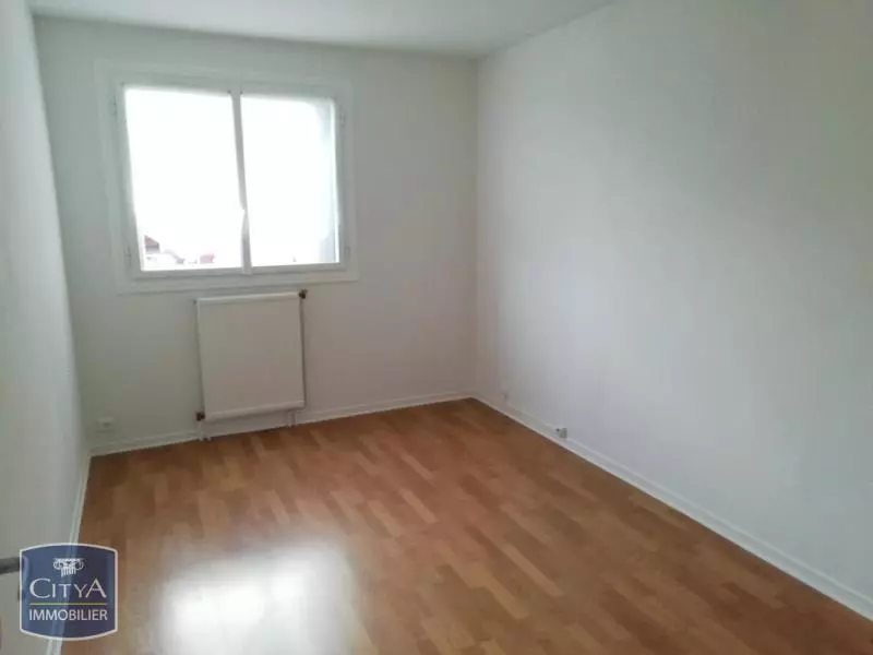 APPARTEMENT 4 PIECES - LUMINEUX