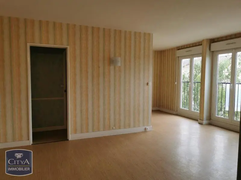 Photo 1 Appartement 4 pièces 67.72m²