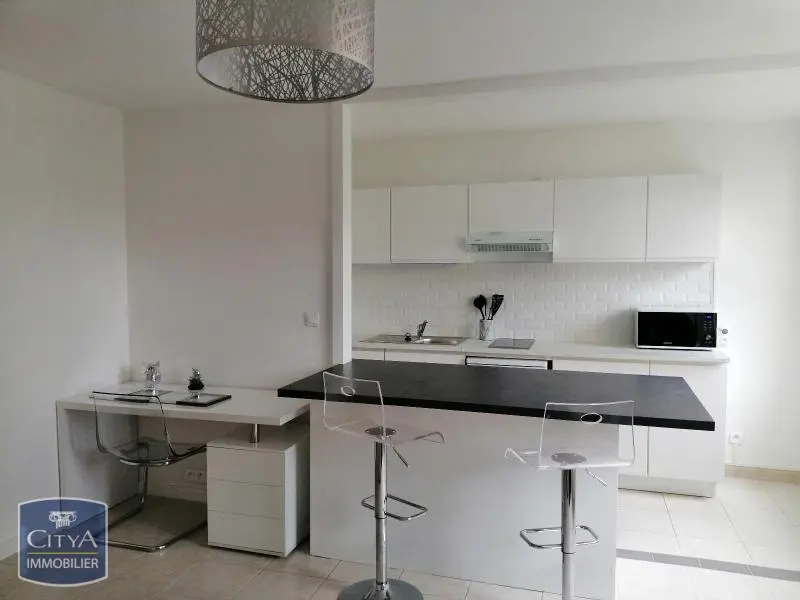 Photo 3 Appartement 1 pièce 30.48m²