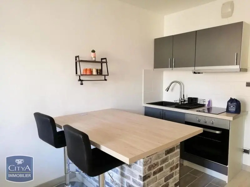 Photo 2 Appartement 1 pièce 34.13m²