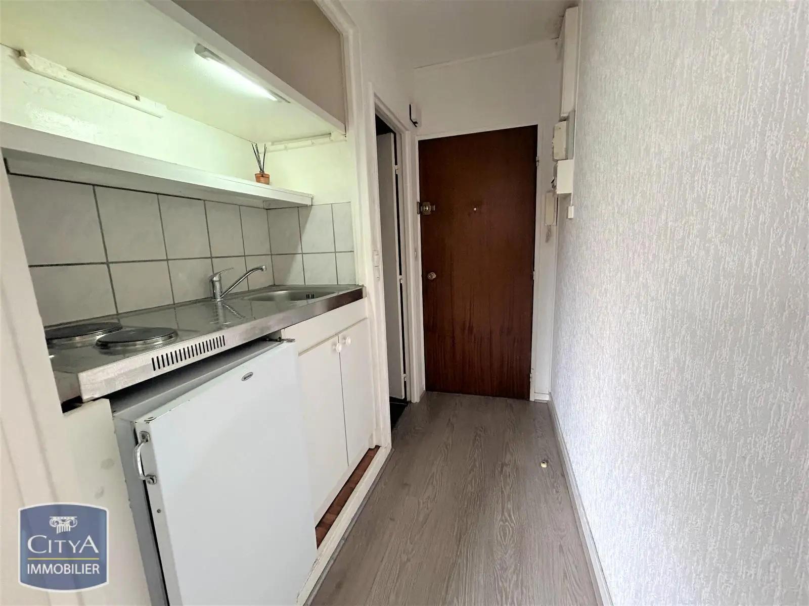Photo 3 Appartement 1 pièce 17.15m²