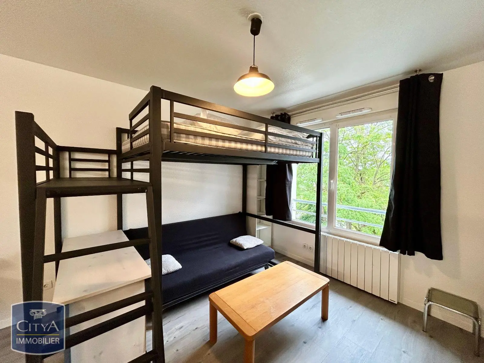 Photo 2 Appartement 1 pièce 23.82m²