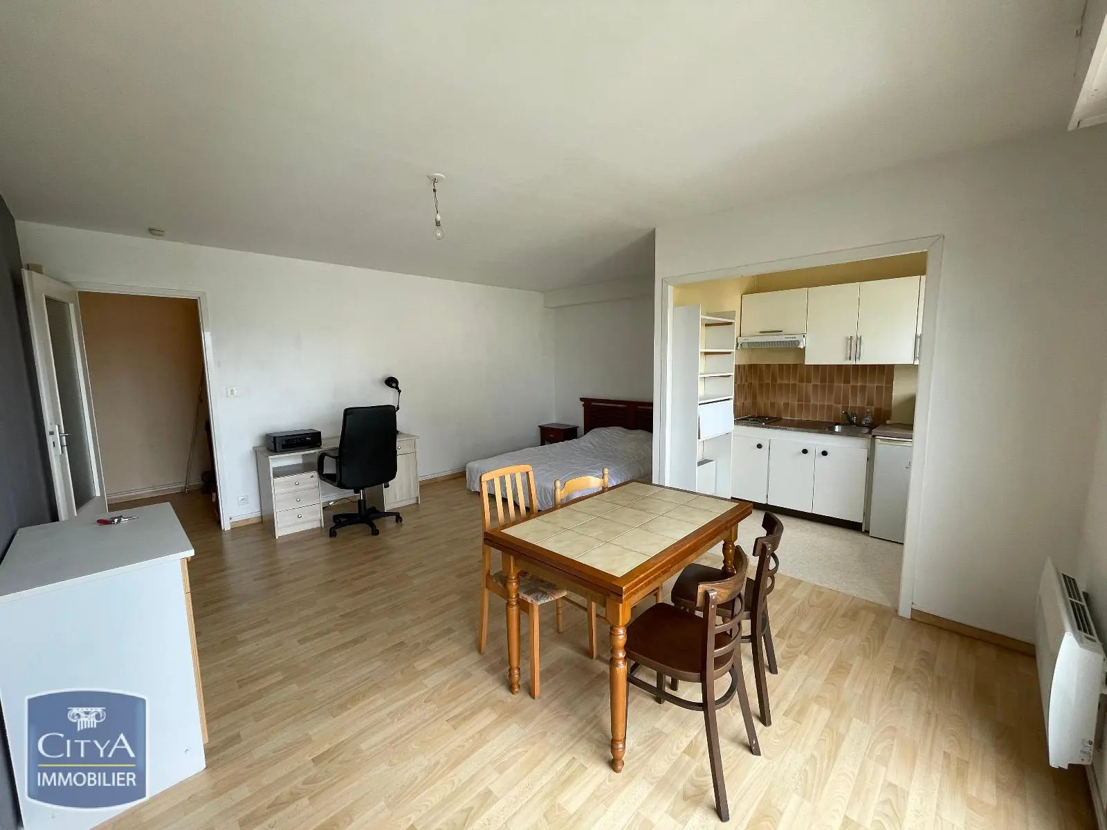 Photo 2 Appartement 1 pièce 36.58m²