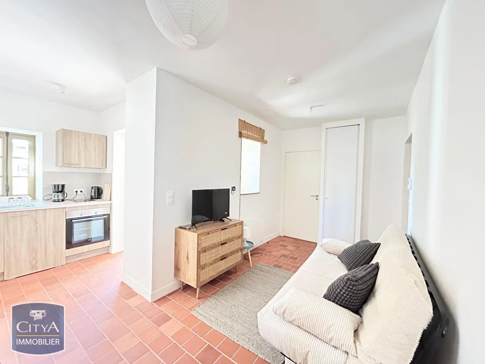 Photo 1 Appartement 1 pièce 25m²