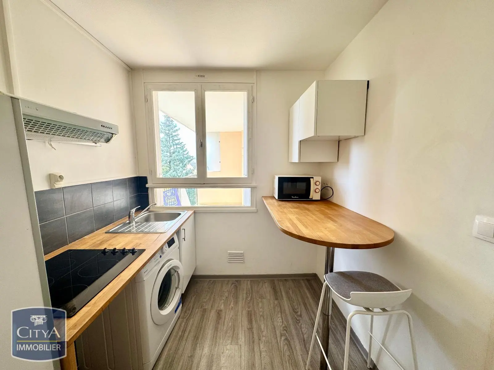 Photo 4 Appartement 1 pièce 29.96m²