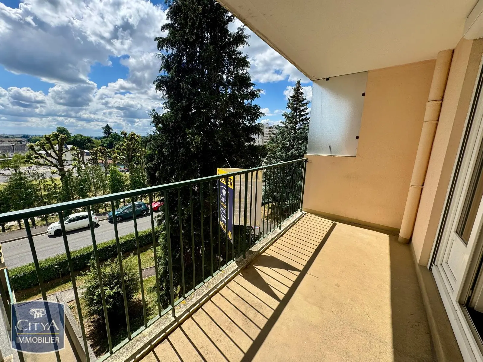 Photo 1 Appartement 1 pièce 29.96m²