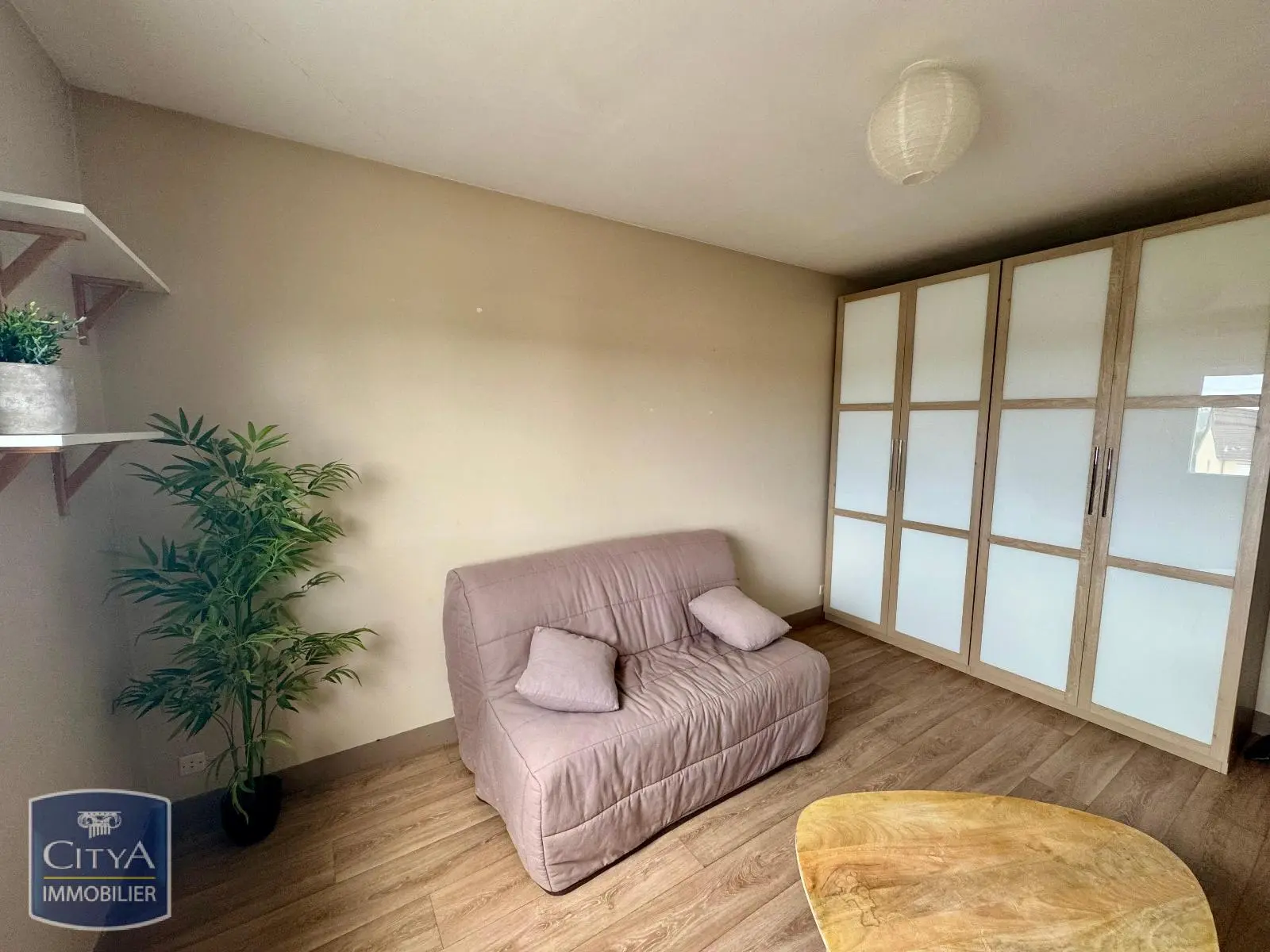Photo 1 Appartement 1 pièce 27.75m²
