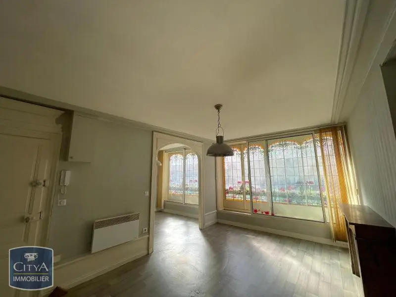 Photo 3 Appartement 1 pièce 31.08m²