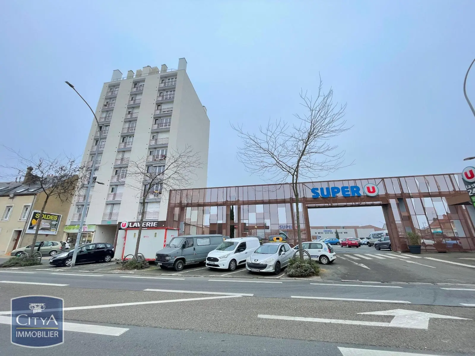 Photo 6 Appartement 1 pièce 27.68m²
