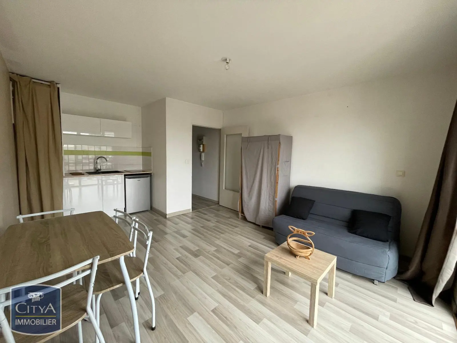 Photo 3 Appartement 1 pièce 24.71m²