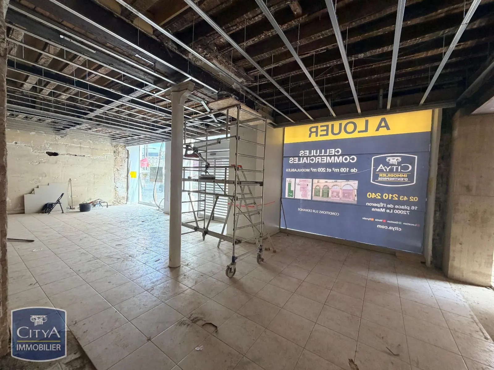 Photo 4 Local Commercial 312m²