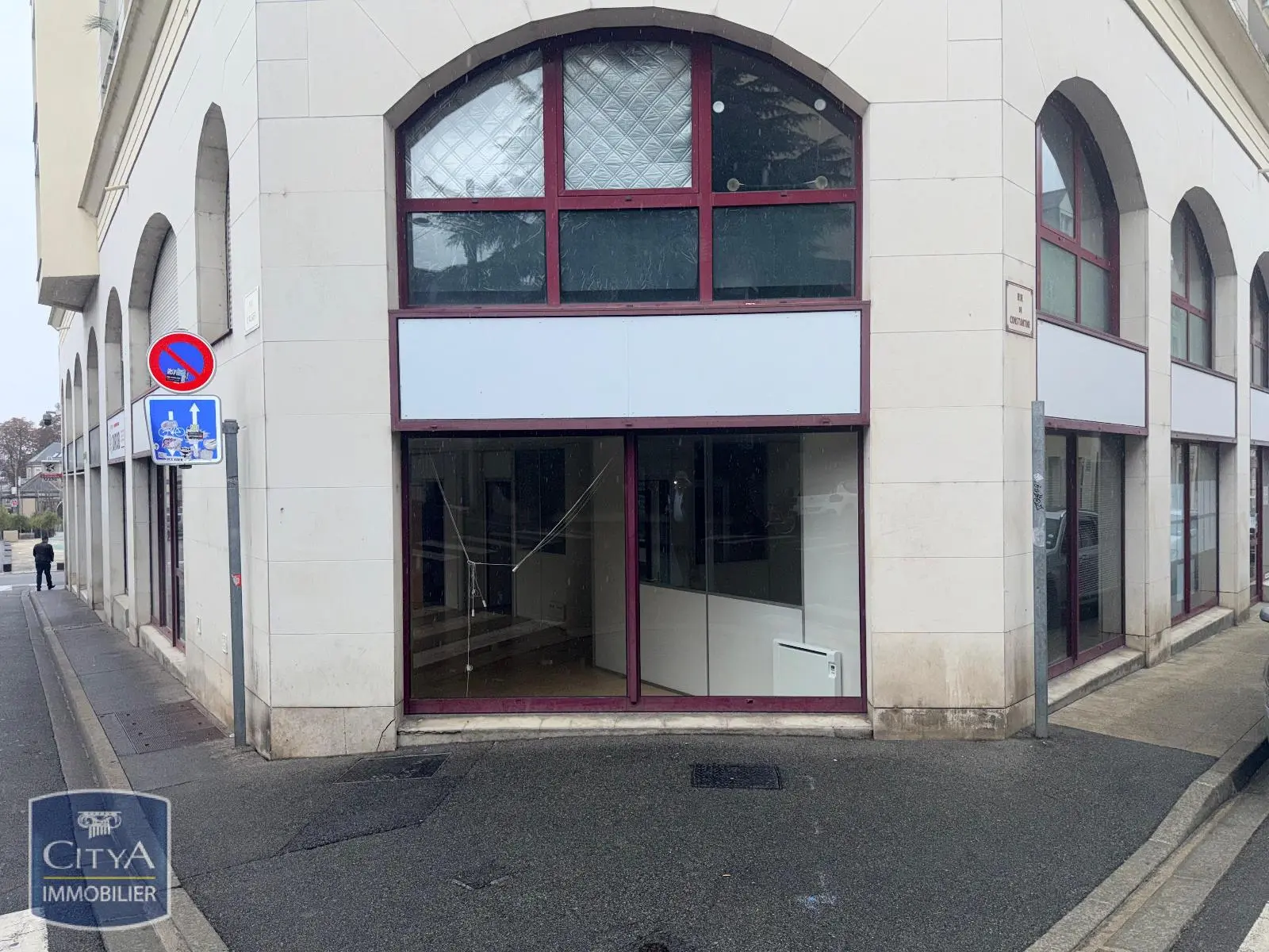 Photo 1 Local Commercial 70m²