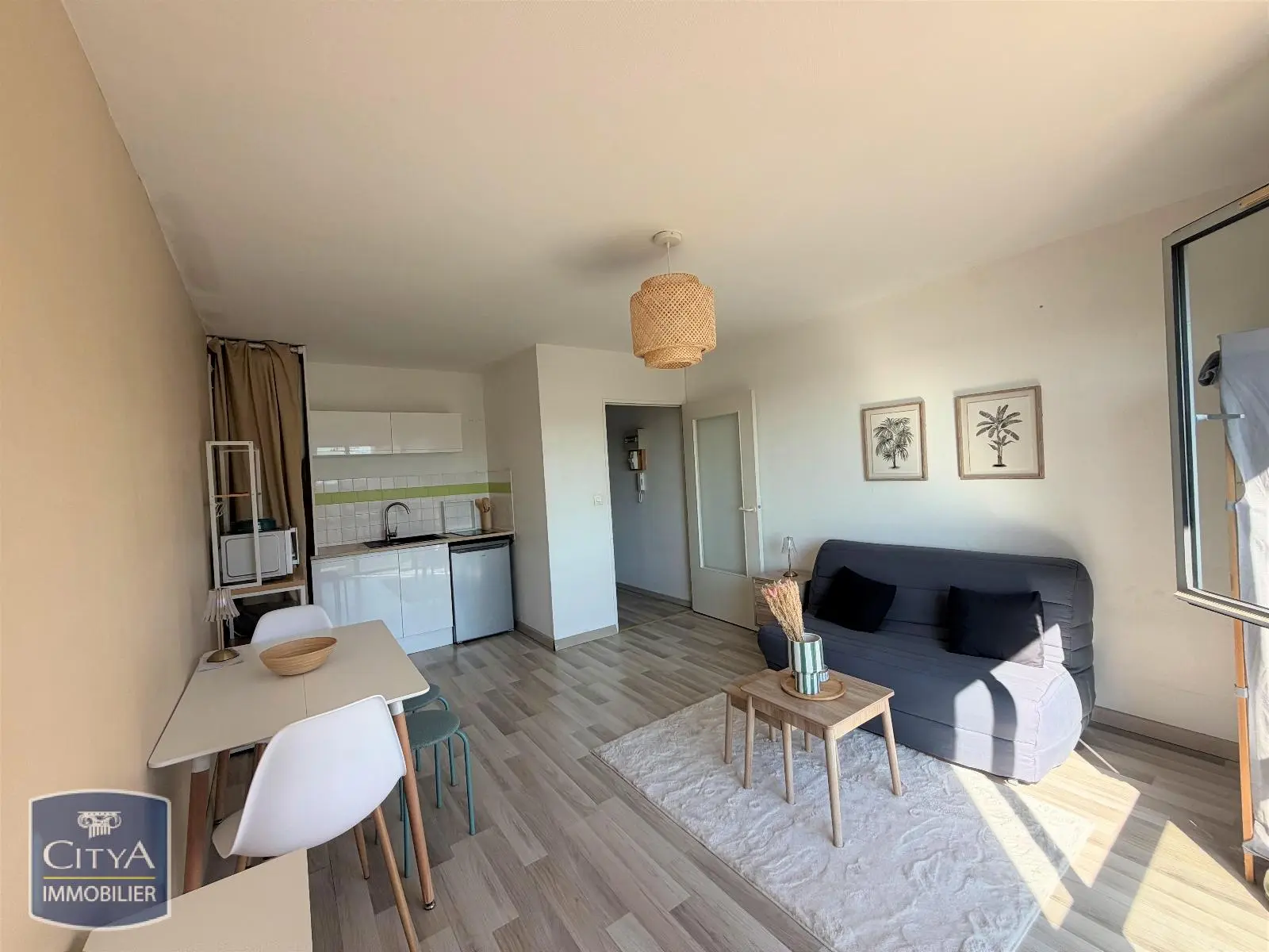 Photo 1 Appartement 1 pièce 24.71m²