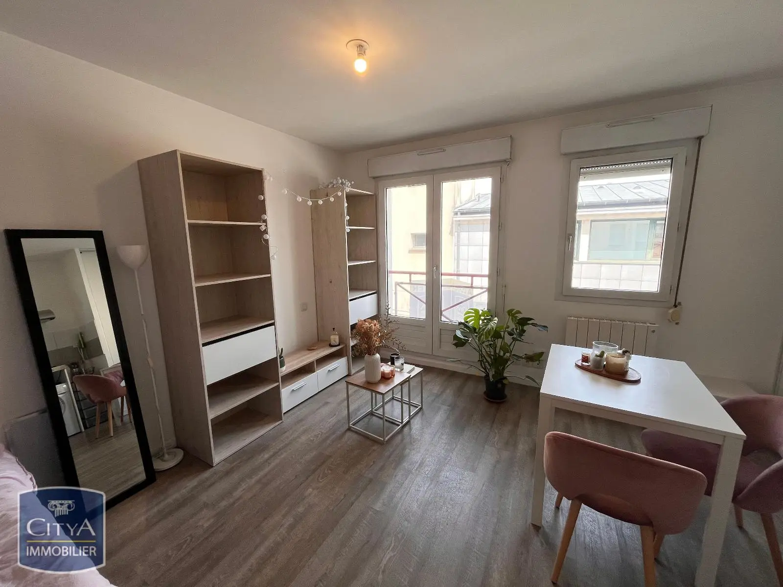 Photo 3 Appartement 1 pièce 21.04m²