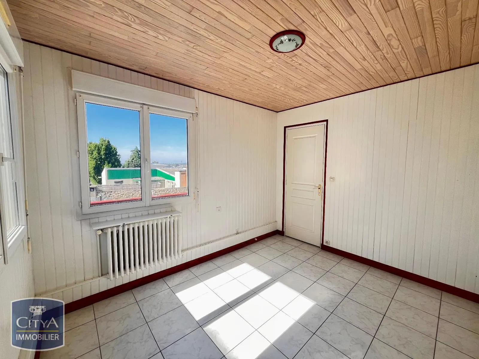 Photo 8 Appartement 5 pièces 76.42m²