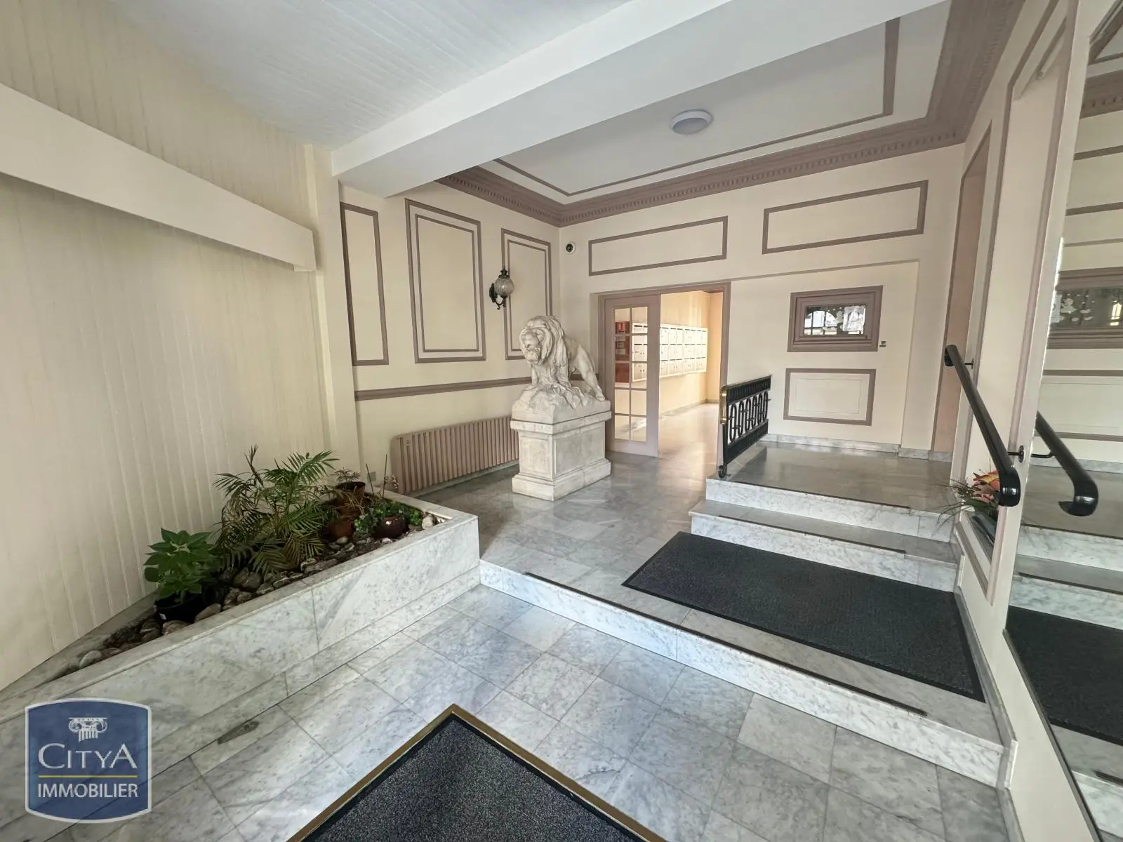 Photo 1 Appartement 1 pièce 35.46m²