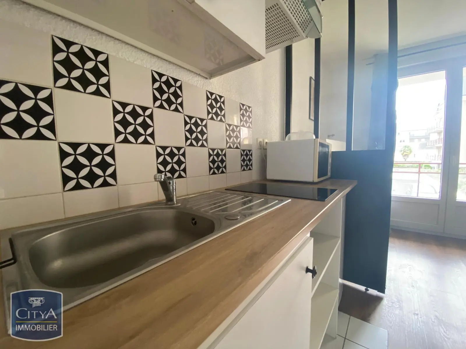 Photo 3 Appartement 1 pièce 21.32m²