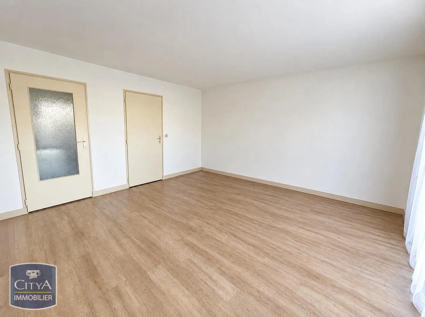 Photo 2 Appartement 1 pièce 28.87m²