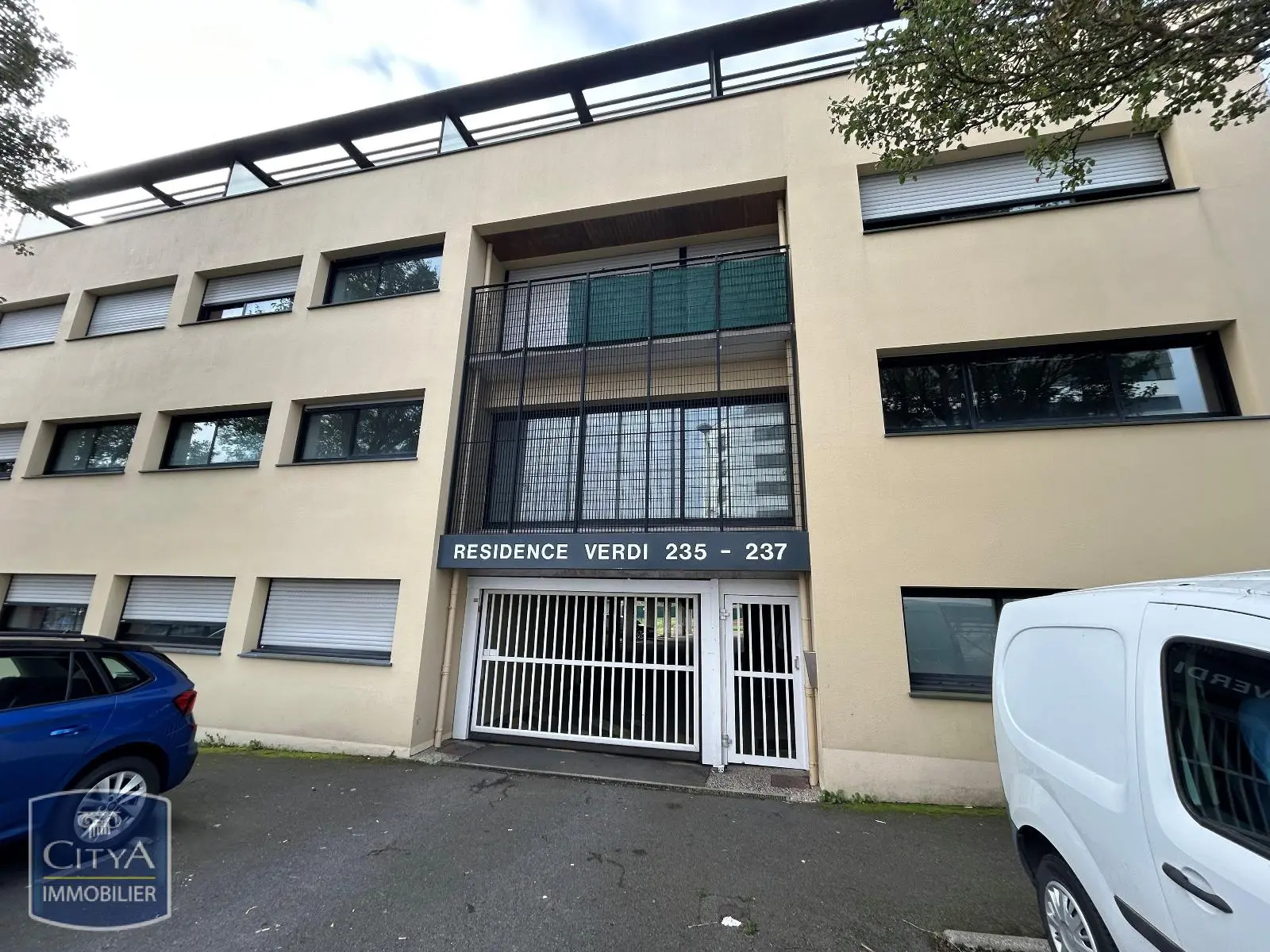 Photo 1 Appartement 1 pièce 17.83m²