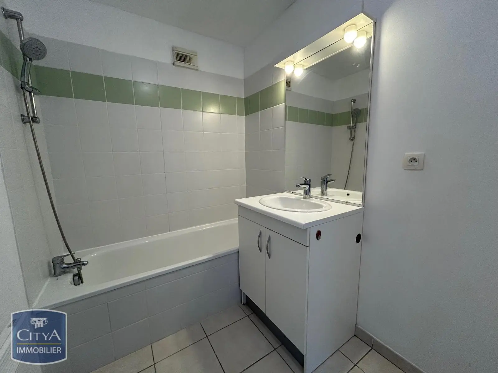 Photo 7 Appartement 1 pièce 37.24m²
