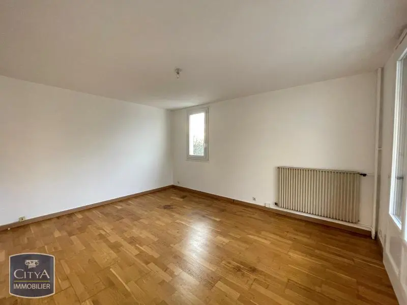 Photo 2 Appartement 1 pièce 28.35m²