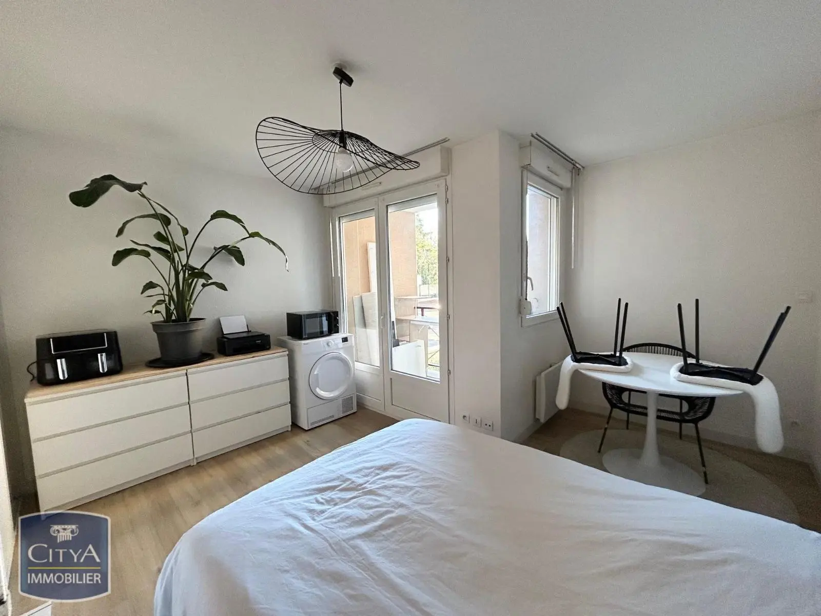 Photo 2 Appartement 1 pièce 21.5m²