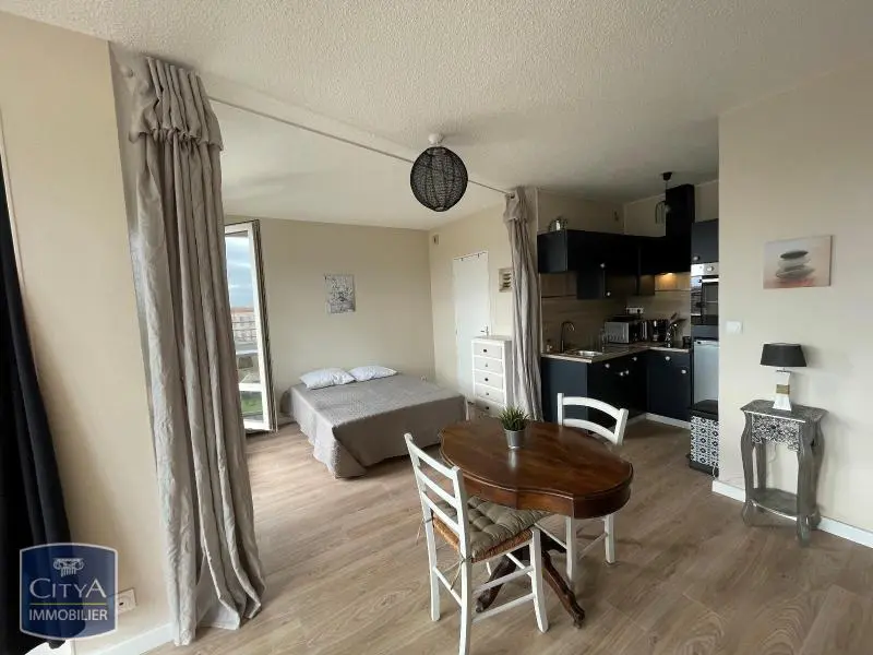 Photo 6 Appartement 1 pièce 30.98m²