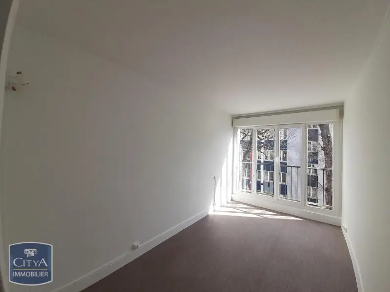 Photo 6 Appartement 5 pièces 82.46m²