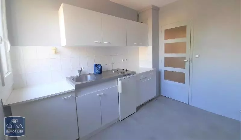 Photo 1 Appartement 1 pièce 28.9m²