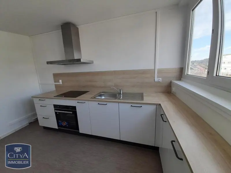 Photo 2 Appartement 5 pièces 82.46m²