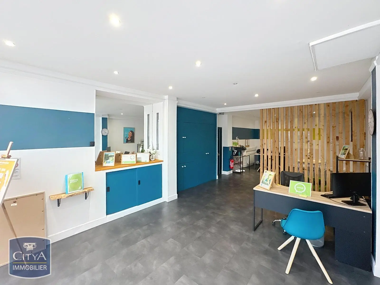 Photo 8 local commercial Le Mans