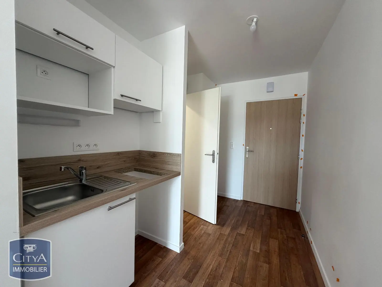 Photo 3 Appartement 1 pièce 20.14m²