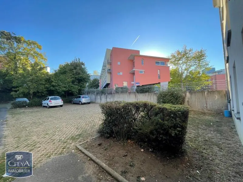 Photo 8 Appartement 1 pièce 30.32m²