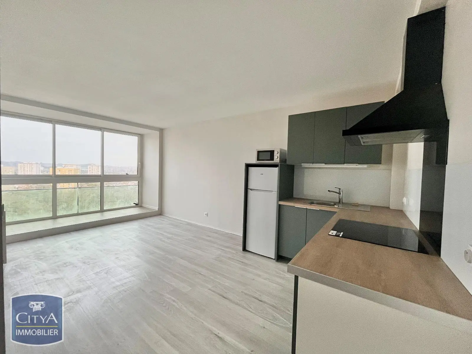 Photo 2 Appartement 2 pièces 34.93m²
