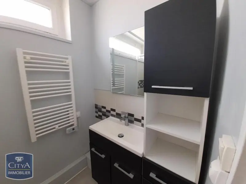 Photo 8 Appartement 5 pièces 82.46m²